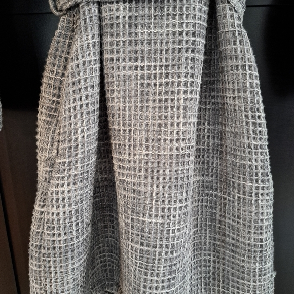 Parachute Waffle Robe - Picture 7 of 10